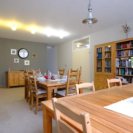 Apartman Vida Prostorny 220 M2 3br S Krbem A Zahradou, Idealni Pro Rodiny *