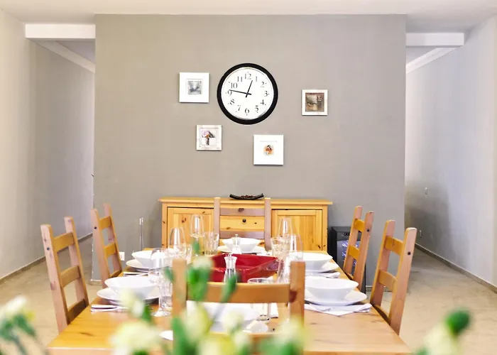 Vida Prostorný 220 M2 3br S Krbem A Zahradou, Ideální Pro Rodiny *