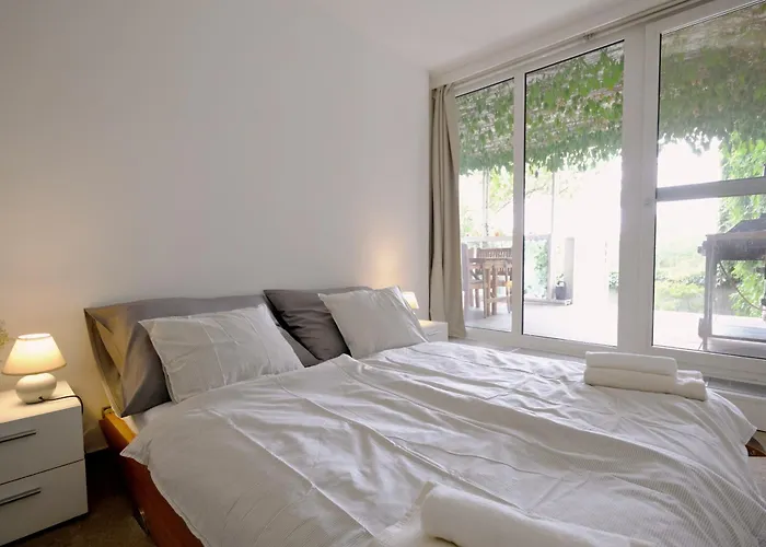 Apartmán Vida Prostorný 220 M2 3br S Krbem A Zahradou, Ideální Pro Rodiny
